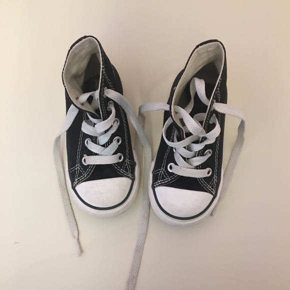 Converse Other - Converse toddler size 6.